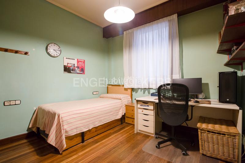 Foto dccf6992-001e-4d1a-a8ec-7b31b89d8211. Appartement mit heizung parking in Alhóndiga Bilbao