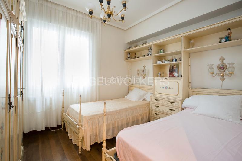 Foto 5dc071f5-d05e-461c-94d6-7bfbd7c37c88. Apartament amb calefacció a Las Arenas Getxo