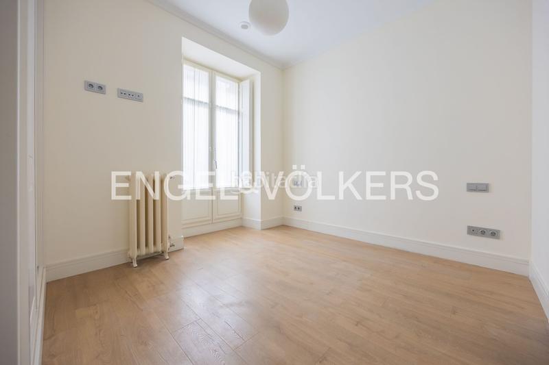 Foto 5f3bbb5b-d7d9-4ec6-ad13-cc230e9ff329. Location appartement avec chauffage dans Zabalburu Bilbao