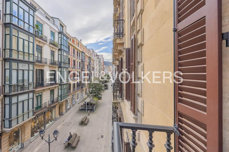 Foto 5f44078a-cf57-46b3-ab1f-c012acb69601. Location appartement avec chauffage dans Zabalburu Bilbao