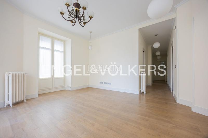 Foto d9df2a8a-69d2-487a-97be-ea3edddeab0e. Location appartement avec chauffage dans Zabalburu Bilbao