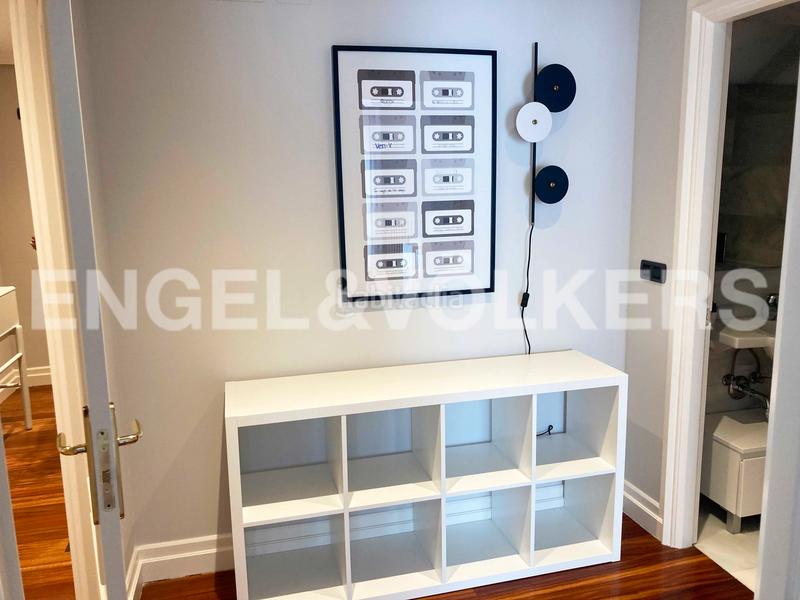 Foto 0b674950-5b8a-4cc9-8d19-80be5ccc378c. Rent apartment with heating parking in Abandoibarra - Guggenheim Bilbao