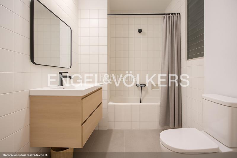 Foto 34431ec6-8ec8-4f82-9a0e-5ed7b62e5735. Apartament amb calefacció aparcament a Ensanche - Moyua - Diputación Bilbao