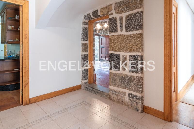 Foto 42e949bc-2b8b-40d3-b09e-68a0405bae2b. Casa amb calefacció aparcament a Lekeitio