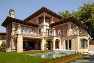 Haus in Neguri. Magnífica y exclusiva vivienda con vistas al abra