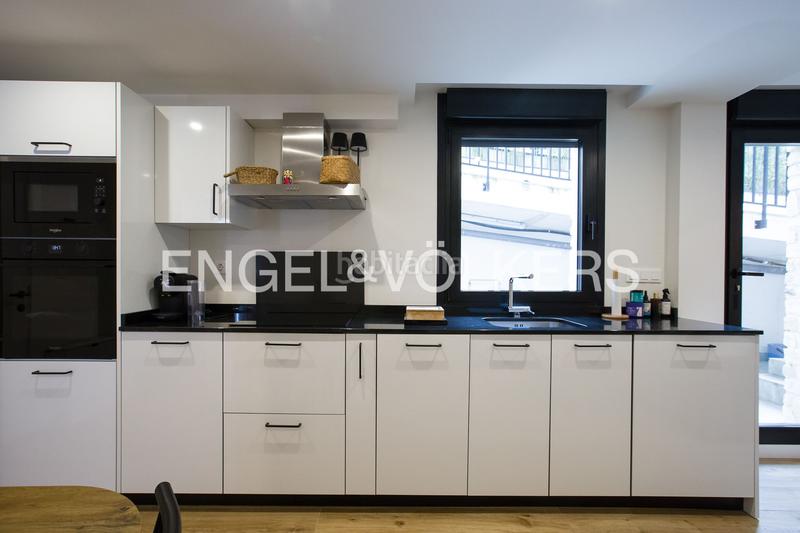 Foto c53145a3-b062-4636-88d0-eccf3b33505f. Rent semi detached house with heating parking in Neguri Getxo