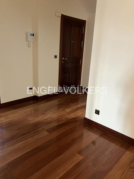 Foto 93aef313-5304-40c2-85df-8037aab65571. Alquiler apartamento piso de obra nueva con espectaculares vistas en Getxo