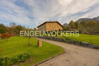 Casa a Elorrio. Espectacular caserío en elorrio