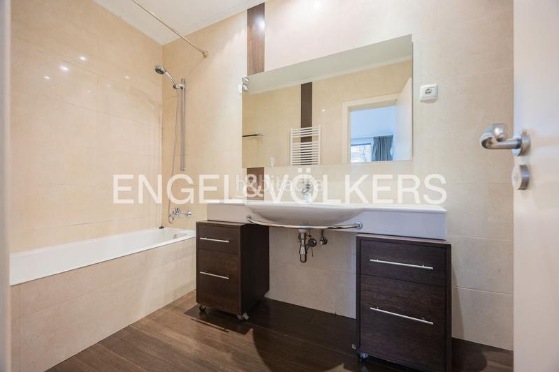 Foto d69b3096-70ce-4640-9017-d8f04b126f48. Appartement avec chauffage dans Abandoibarra - Guggenheim Bilbao