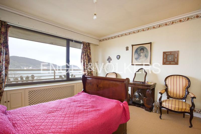 Foto f42fa986-9fb7-4c68-9b0b-d7515c38f38f. Apartament amb calefacció aparcament a Centro-Puerto Viejo Getxo