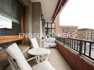 Location Appartement à Begoña. Vivienda con terraza en virgen de begoña
