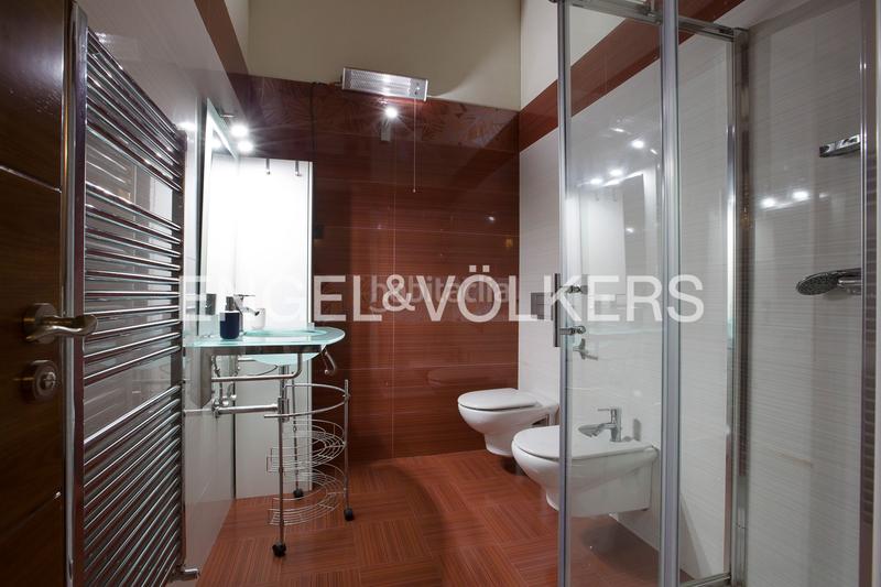 Foto f5f684af-7d28-4ebd-9c0c-eaa75c95f5ce. Casa adosada impresionante caserío reformado en el centro en Berango