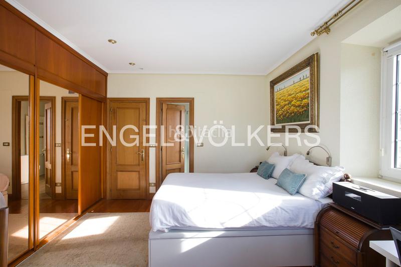 Foto 837081c8-777f-4fb6-af23-56d76a548da3. Dúplex exclusivo dúplex con vistas al mar en basagoiti en Getxo