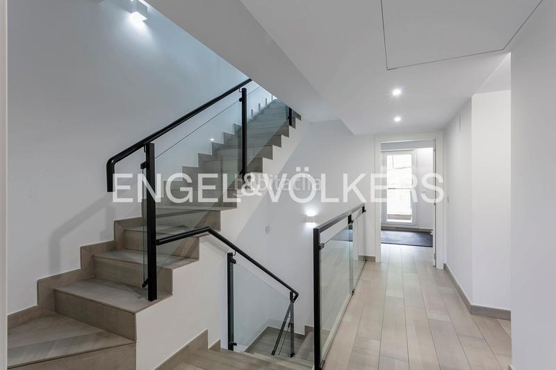 Foto b5022a08-2519-47ed-9491-3bbb999bfc00. Dúplex amb calefacció aparcament piscina a Cruces Barakaldo