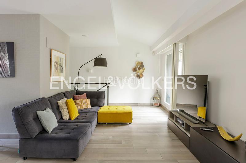 Foto eaed2f87-79a3-4465-ab7b-c24363bfe093. Dúplex amb calefacció aparcament piscina a Cruces Barakaldo