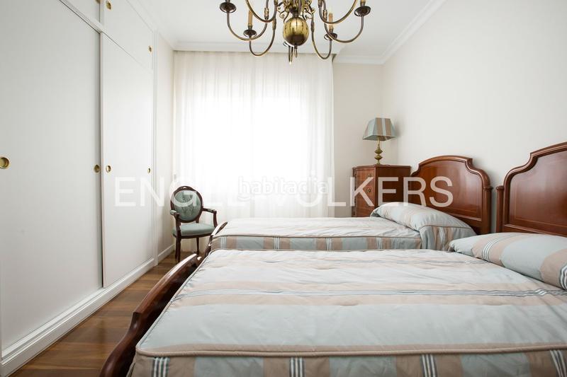 Foto 3fc4c7a0-74f9-4219-9276-393006478f84. Alquiler apartamento vivienda exterior en la calle mayor de Las Arenas en Getxo