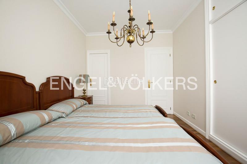 Foto 753d6628-9f24-48f2-9584-5bbe3e428b12. Lloguer apartament amb calefacció a Las Arenas Getxo