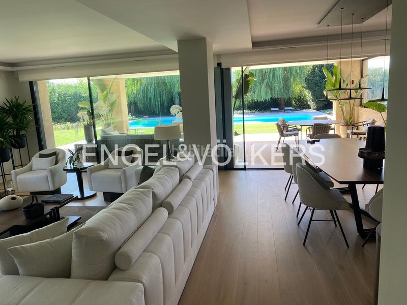 Foto 6d151adf-bd35-4289-9c45-fa868e096675. Casa con riscaldamento piscina in santa maría de Getxo Getxo