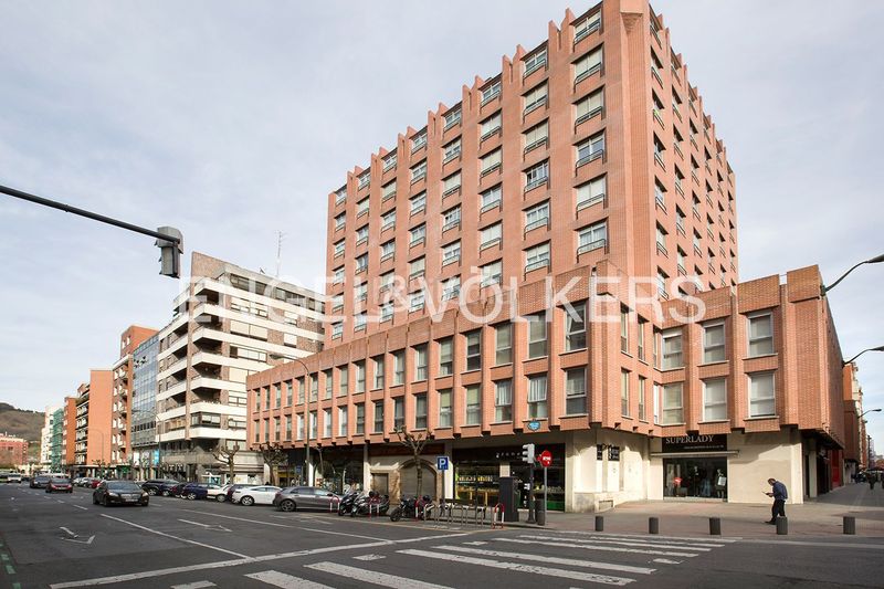 Foto 6dde2173-6cef-427a-aeaa-6ca0ab267bd3. Flat with heating in Sabino Arana-Jesuitas Bilbao