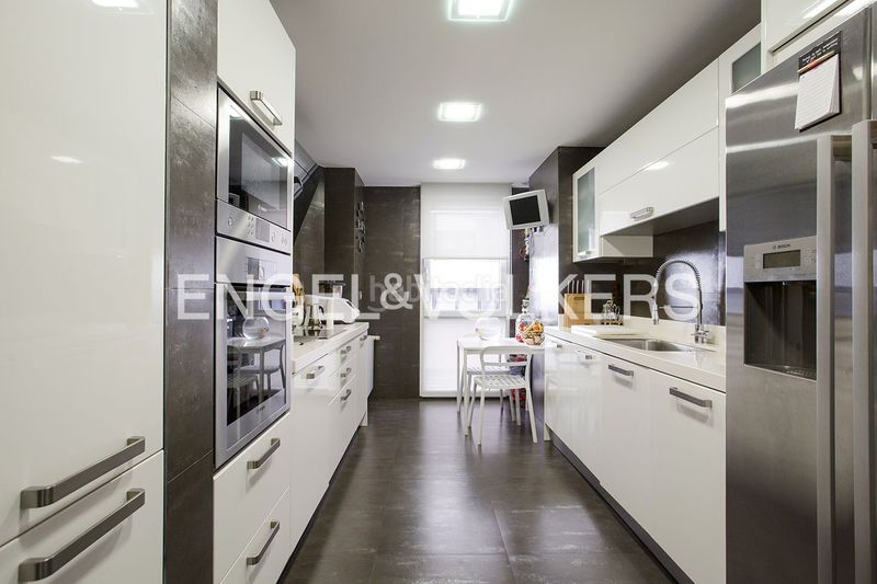 Foto c03ee28c-6a83-4d32-92e5-bdbe0915400d. Flat with heating in Sabino Arana-Jesuitas Bilbao