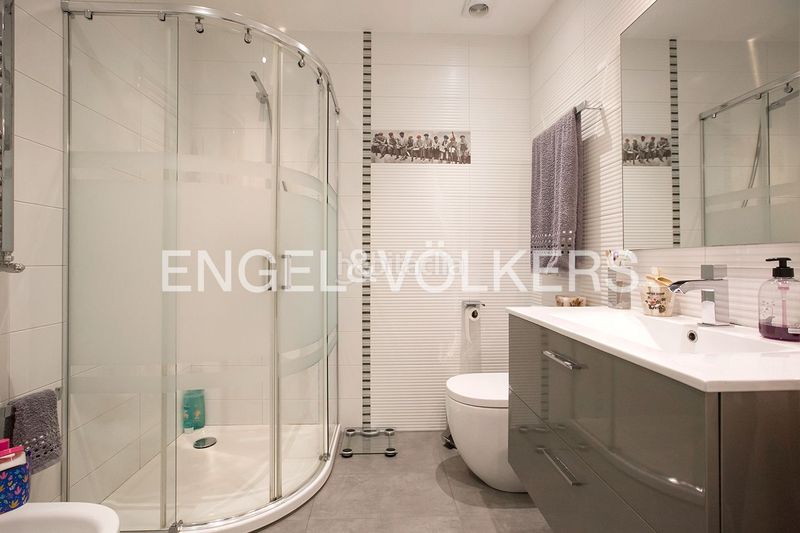 Foto c0deed58-a968-423c-8d9f-91f187ac24d6. Flat with heating in Sabino Arana-Jesuitas Bilbao