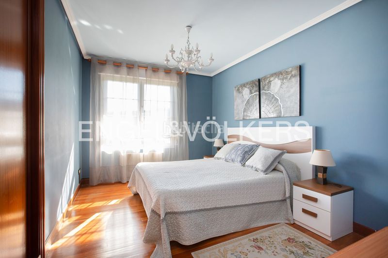 Foto eeb18119-fbc3-409c-9cec-eeeb1fc8b240. Casa amb calefacció aparcament a Barrika