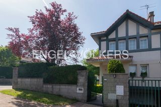 Casa a schiera in Gamiz - Fika. Precioso pareado en gamizfika a 15 min. de bilbao