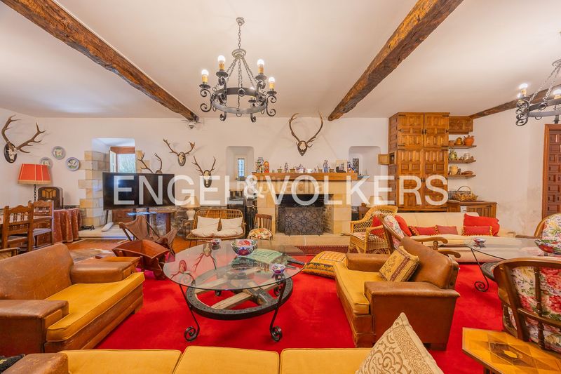 Foto 17c15db4-485a-48a3-882d-0c40021d0c2b. Casa amb calefacció aparcament a Sopuerta