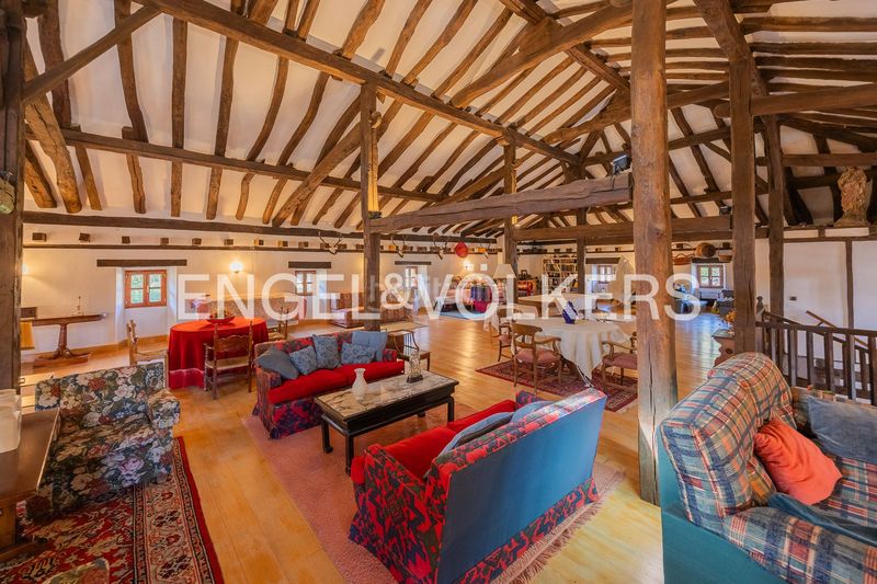 Foto 29ea137a-7c85-4693-b50b-2b31e9f2a708. Casa amb calefacció aparcament a Sopuerta