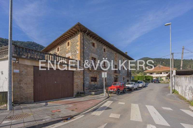 Foto 3f718f27-d6ad-4be1-acbb-0e7921a93421. Casa amb calefacció aparcament a Sopuerta