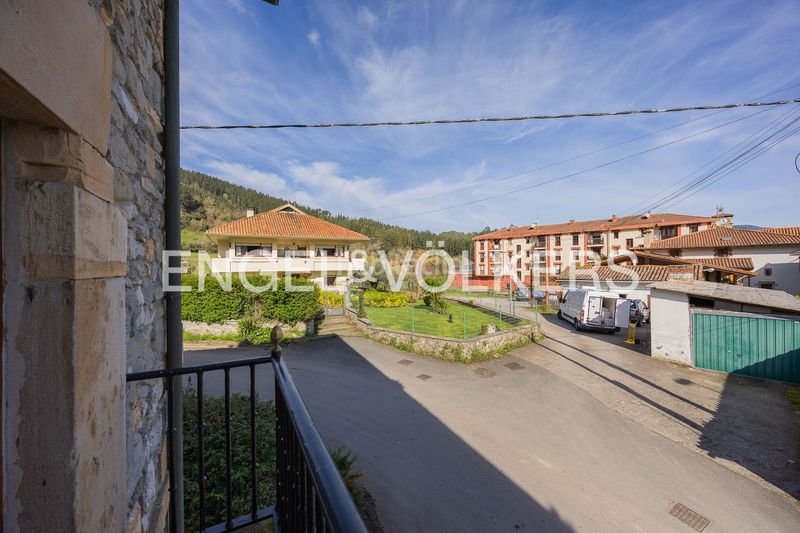 Foto 60fbfdb9-e96a-4025-9d7b-848e12bc4fa9. Casa amb calefacció aparcament a Sopuerta