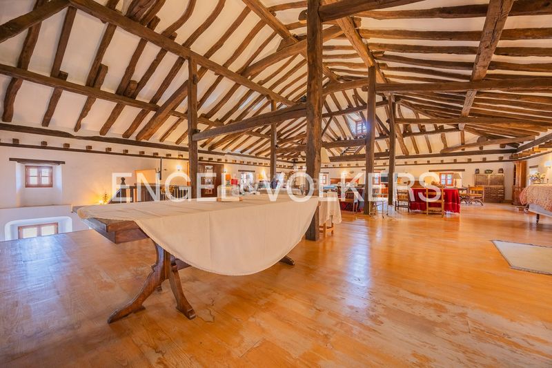 Foto 98fde03f-e145-4dc7-8c42-59d72965b0ab. Casa amb calefacció aparcament a Sopuerta