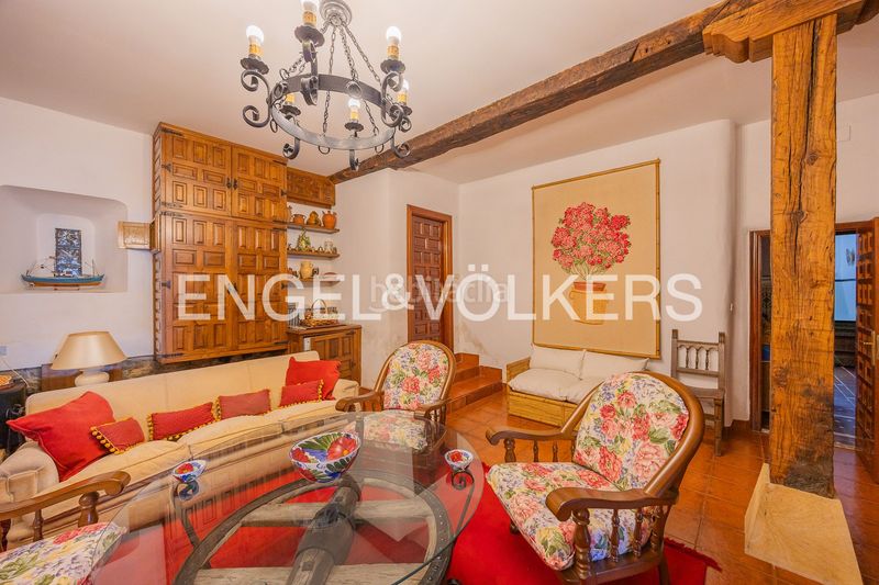 Foto cd0180fc-2206-40c0-8b59-b69a32b517f4. Casa amb calefacció aparcament a Sopuerta