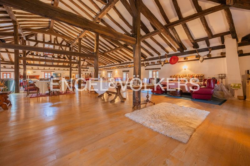 Foto f36f31a6-43ea-40cb-b701-a9d982076fc5. Casa amb calefacció aparcament a Sopuerta