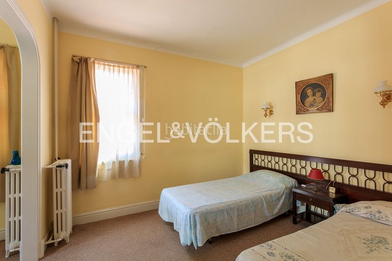 Foto 73796327-b5d0-43d7-b5eb-23c05731f702. Casa adossada amb calefacció a Neguri Getxo