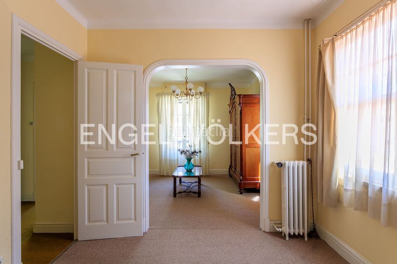 Foto d81585fe-6d34-480b-95fa-1f60ce7867f1. Casa adossada amb calefacció a Neguri Getxo