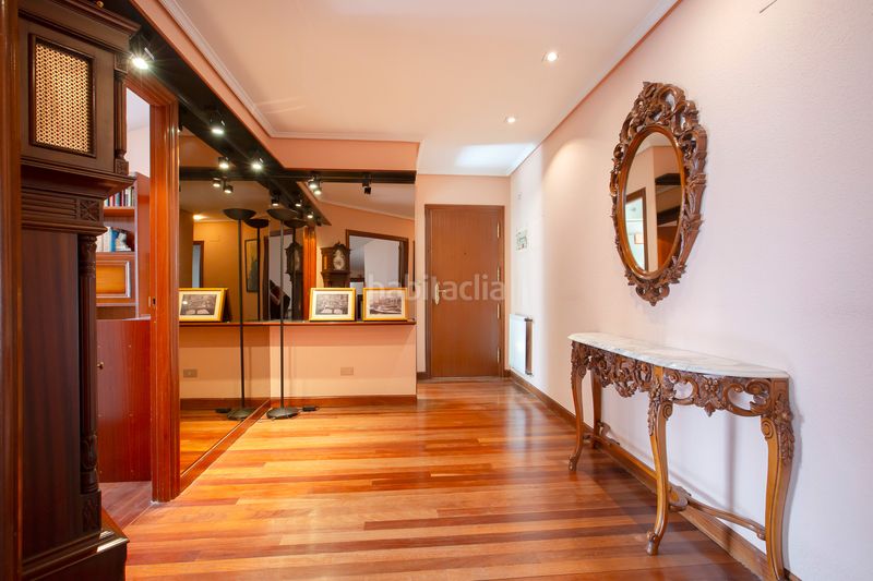 Foto 38026893-65f9-4751-ae9d-df173368078e. Pis amb calefacció aparcament a Plaza Circular Bilbao