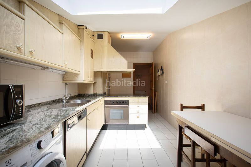 Foto 863a96e2-9682-47c6-8119-8a071963eb52. Pis amb calefacció aparcament a Plaza Circular Bilbao