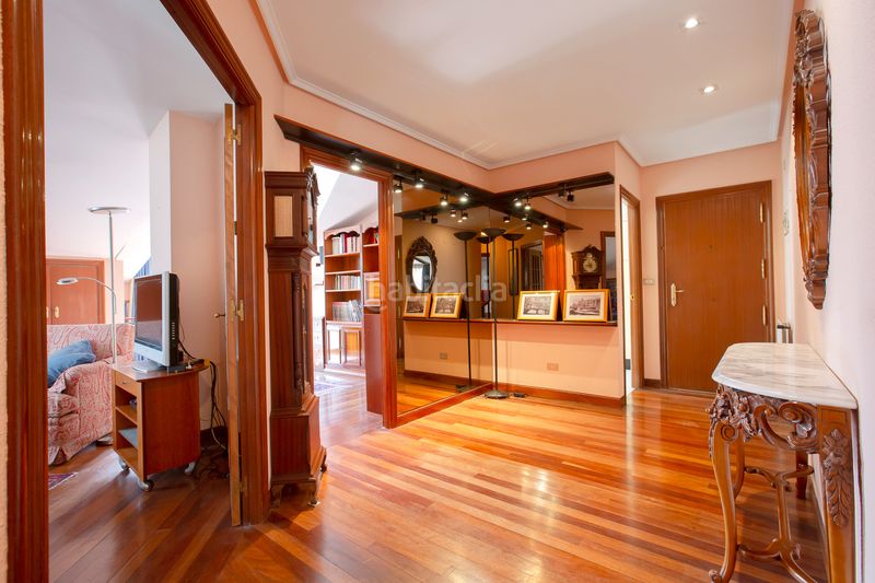 Foto c05d64a6-01df-421b-8498-fdf72a638fda. Pis amb calefacció aparcament a Plaza Circular Bilbao