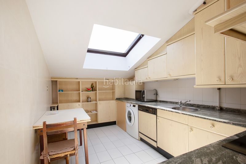 Foto e5a77f03-5e74-482e-b629-9f4ce4fc80e9. Pis amb calefacció aparcament a Plaza Circular Bilbao