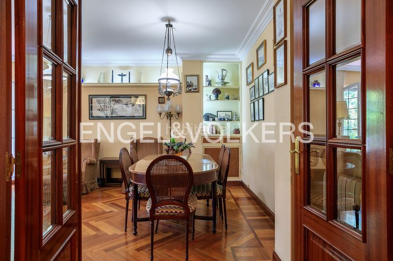 Foto 235bfd70-d52d-4039-9901-2ae05a240b7f. Pis amb calefacció aparcament a Neguri Getxo