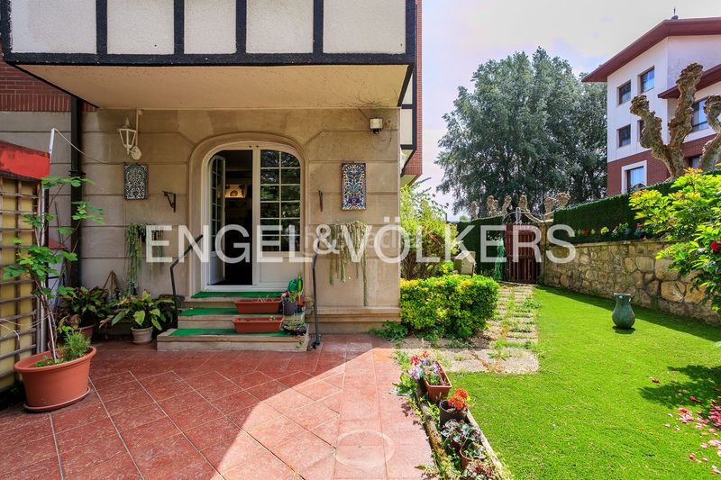 Foto 4eee1a49-46e8-4e51-a971-ffc9310c016b. Pis amb calefacció aparcament a Neguri Getxo