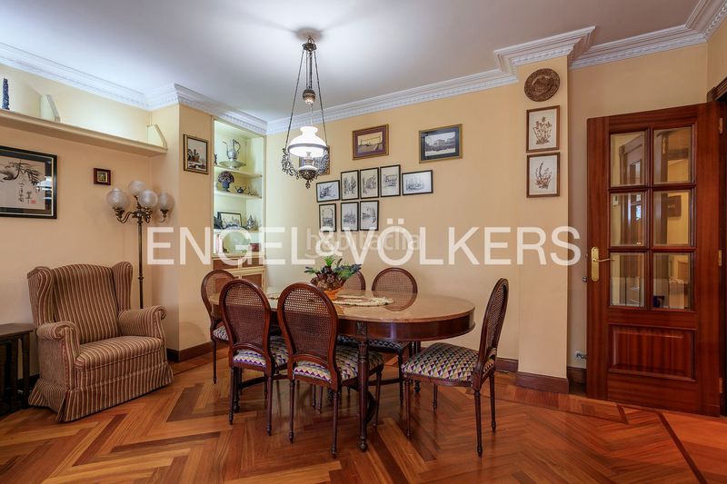 Foto 895b5817-d349-4da6-87c2-58075fe2e423. Pis amb calefacció aparcament a Neguri Getxo