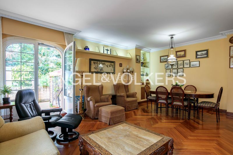 Foto db6f46eb-8384-4ba4-9ef9-88f940c19a75. Pis amb calefacció aparcament a Neguri Getxo