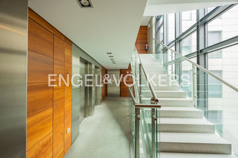 Foto a844765d-a337-4b21-a5bb-ef3d88fd386b. Pis amb calefacció aparcament a Abandoibarra - Guggenheim Bilbao