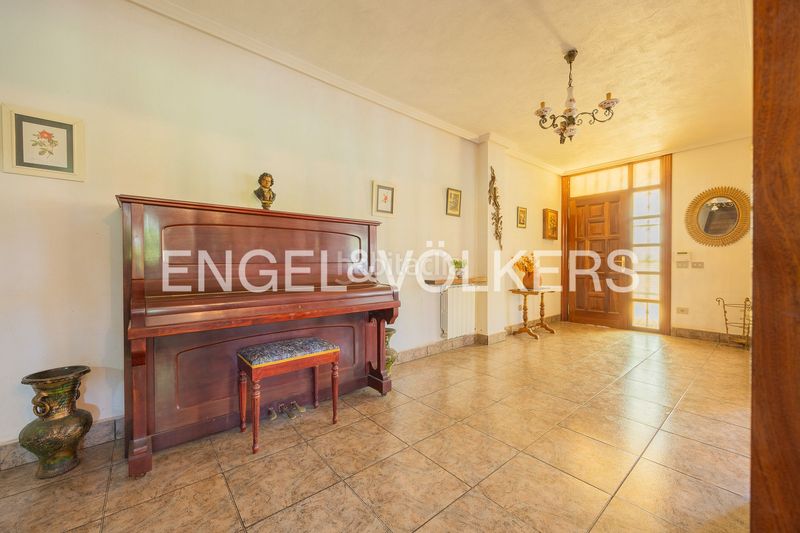 Foto efedc262-de7f-4577-ba89-2d53d1d3cab2. Casa adossada amb calefacció aparcament a Mungia