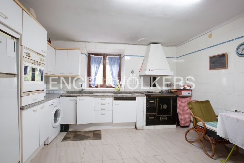 Foto 1f3b8887-808e-456d-a3c2-707c3e5be90d. Casa amb calefacció a Gernika - Lumo