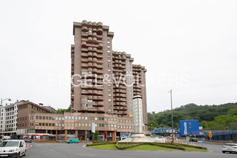 Foto f2a538b4-e868-4a9c-964a-f0e5f1db70f2. Pis amb calefacció a San Pedro de Deusto - La Ribera Bilbao