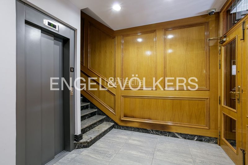 Foto d56eaebe-3335-4ee1-8ed8-a274a1a1f8aa. Pis amb calefacció a Las Arenas Getxo