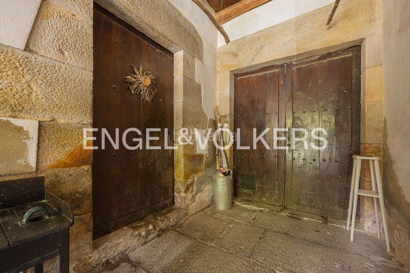 Foto a4ee3b49-cb09-4138-b3a8-e90925cbab16. Casa adossada amb calefacció a Elorrio